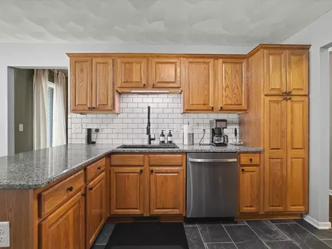 Kitchen - 6783 N Summit Dr, Byron, IL 61010 photo 3 of 4