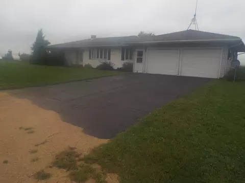 325 Il Rte 78, Stockton, IL 61085