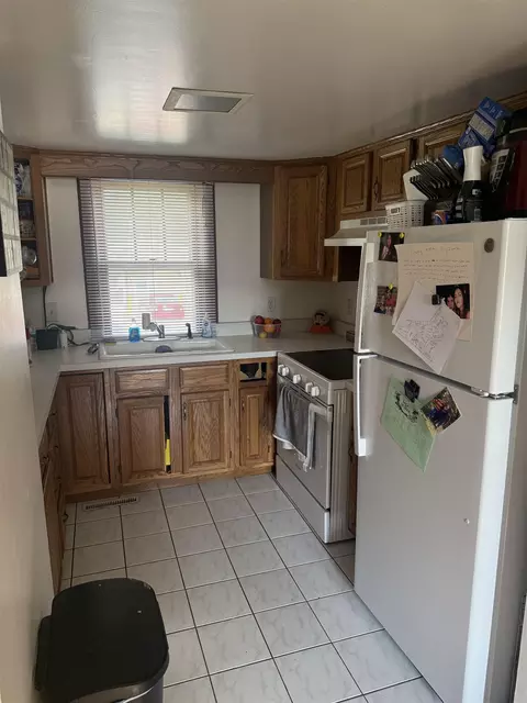 240 E Blackhawk Dr, Byron, IL 61010 photo 6