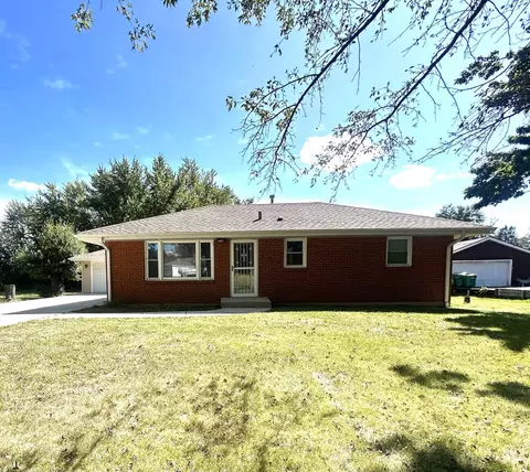 4944 Fielding Rd, Rockford, IL 61102