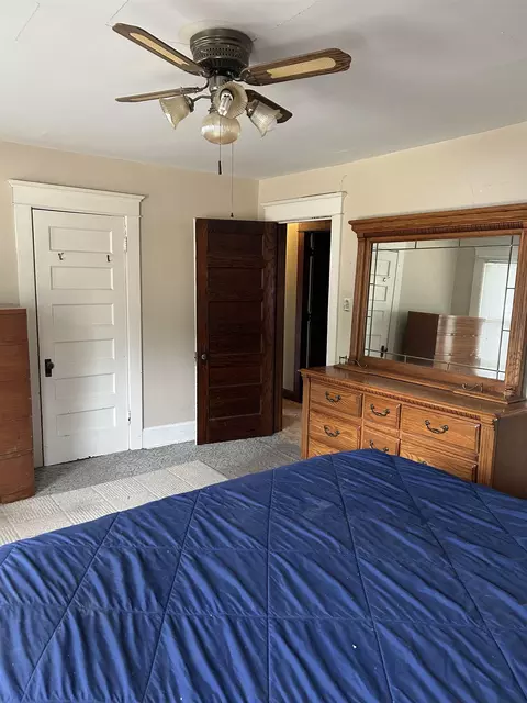 Bedroom - 203 E Jefferson St, Freeport, IL 61032 photo 2 of 6