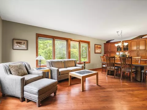 Living - 7380 Kinnikinnick Dr, Roscoe, IL 61073 photo 1 of 4