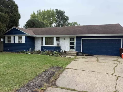 2611 E State St, Rockford, IL 61108