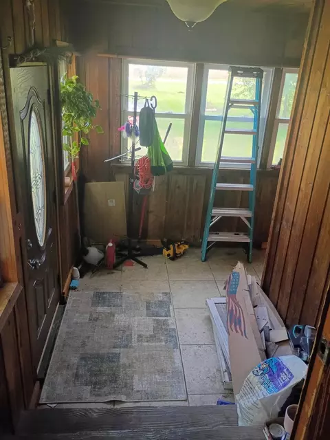 Exterior - 12096 Saunders Rd, Pecatonica, IL 61063 photo 10 of 12
