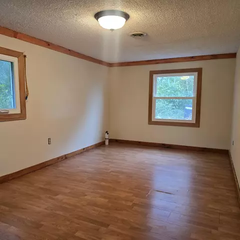 Bedroom - 12096 Saunders Rd, Pecatonica, IL 61063 photo 4 of 5