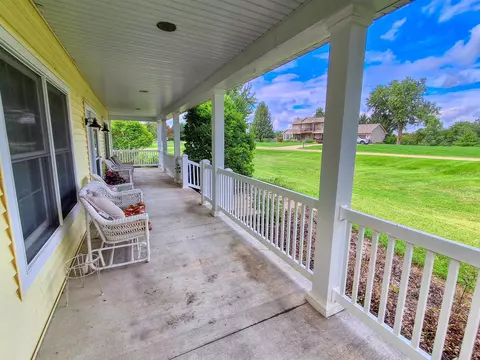 Exterior - 23-37 Broadview, Lanark, IL 61046 photo 8 of 14