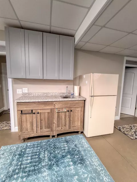 Kitchen - 23-37 Broadview, Lanark, IL 61046 photo 5 of 5