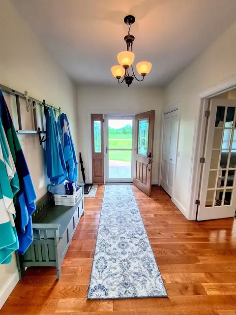 Entry Way - 23-37 Broadview, Lanark, IL 61046 photo 1 of 1
