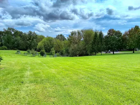 Exterior - 23-37 Broadview, Lanark, IL 61046 photo 12 of 14