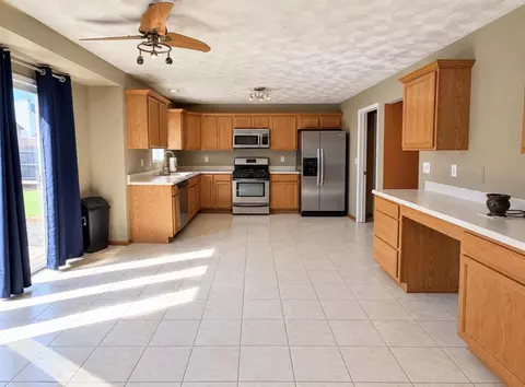 Kitchen - 628 Overture Way, Roscoe, IL 61073 photo 1 of 2