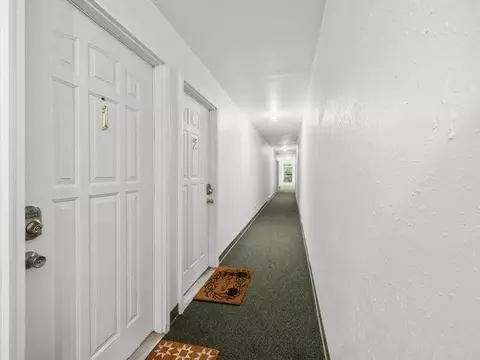 Entry Way - 520 Main St, Pecatonica, IL 61063 photo 5 of 7