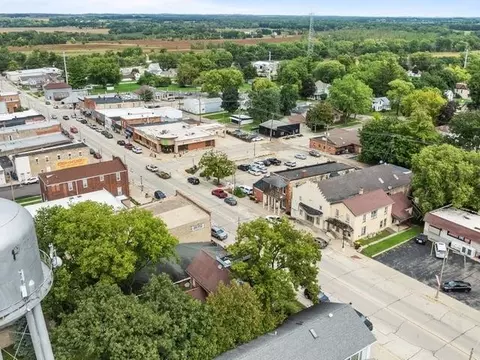 View/Area - 520 Main St, Pecatonica, IL 61063 photo 1 of 1