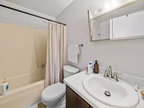 Bath - 520 Main St, Pecatonica, IL 61063 photo 3 of 4
