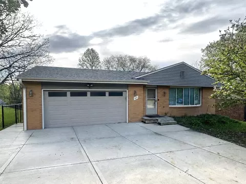 912 Shenandoah Ave, Rockford, IL 61108