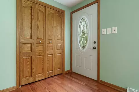 Entry Way - 8731 Elevator Rd, Roscoe, IL 61073 photo 1 of 3