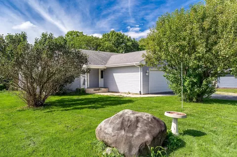 116 NE Drew Ct, Poplar Grove, IL 61065