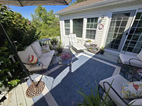Exterior - 8 A137 Revere Ct, Apple River, IL 61001 photo 7 of 10