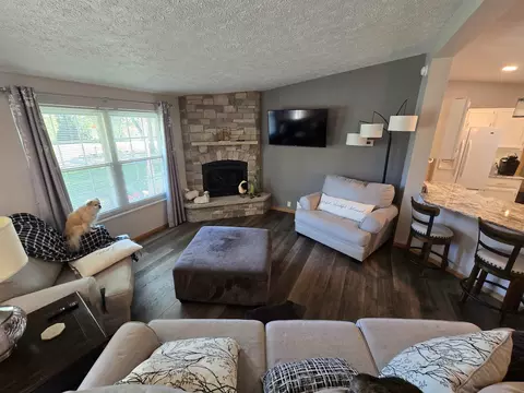 Living - 8 A137 Revere Ct, Apple River, IL 61001 photo 1 of 3