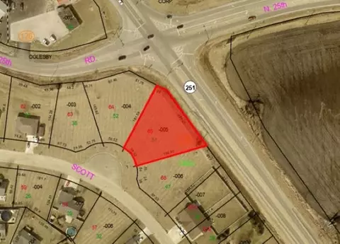 121 Scott Ave, Oglesby, IL 61348