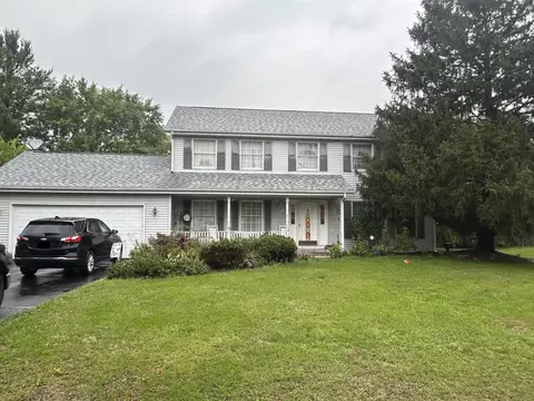 123 Strawbridge Dr, Rockton, IL 61072