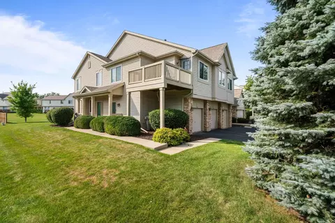 4424 Kellee Ln, Loves Park, IL 61111