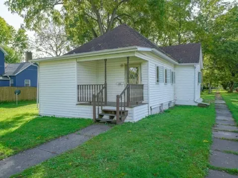 1000 S 4th, Oregon, IL 61061