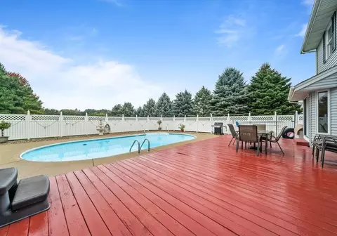 Exterior - 3910 Mockingbird Ln, Byron, IL 61010 photo 1 of 11