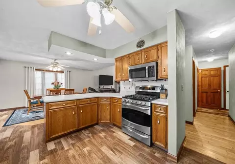 Kitchen - 3910 Mockingbird Ln, Byron, IL 61010 photo 6 of 6
