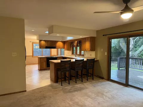 Kitchen - 508 N Winchester Dr, Freeport, IL 61032 photo 2 of 2
