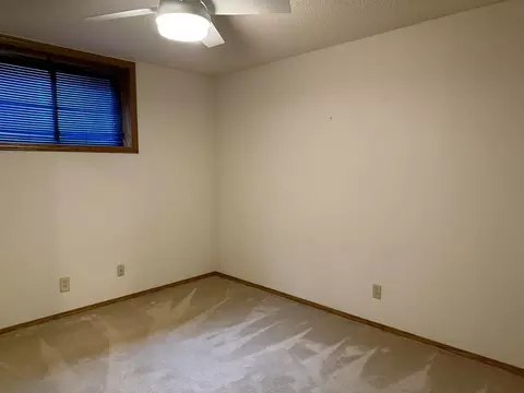 Bedroom - 508 N Winchester Dr, Freeport, IL 61032 photo 6 of 6