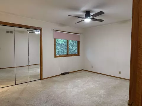 Bedroom - 508 N Winchester Dr, Freeport, IL 61032 photo 1 of 6