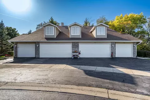 5006 Diane Ct, Rockford, IL 61108