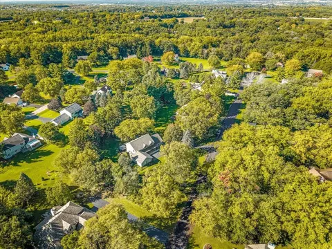 View/Area - 7511 Grace Dr, Roscoe, IL 61073 photo 4 of 6