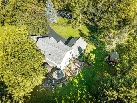 View/Area - 7511 Grace Dr, Roscoe, IL 61073 photo 1 of 6