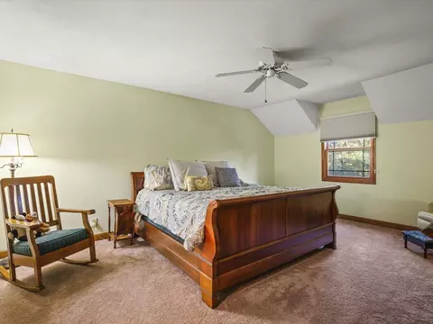 Bedroom - 7511 Grace Dr, Roscoe, IL 61073 photo 1 of 7