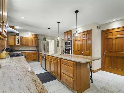 Kitchen - 7511 Grace Dr, Roscoe, IL 61073 photo 6 of 6