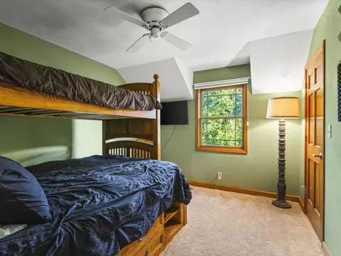Bedroom - 7511 Grace Dr, Roscoe, IL 61073 photo 3 of 7