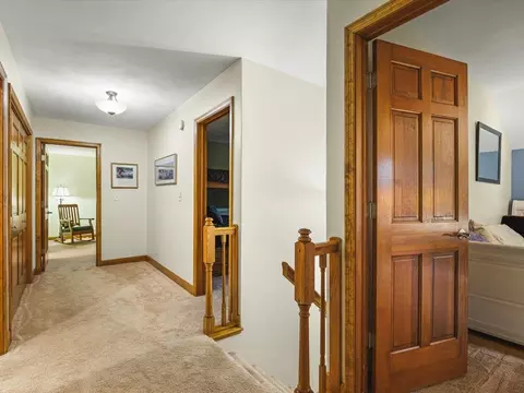 Entry Way - 7511 Grace Dr, Roscoe, IL 61073 photo 4 of 4