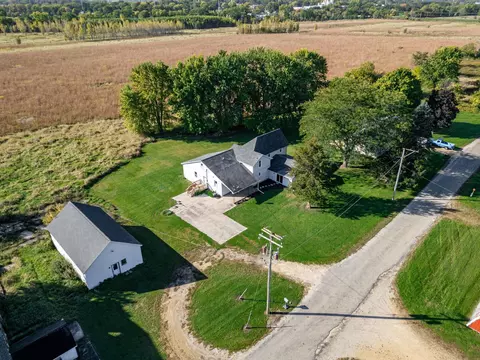 View/Area - 16108 Anderson Rd, Pecatonica, IL 61063 photo 1 of 9