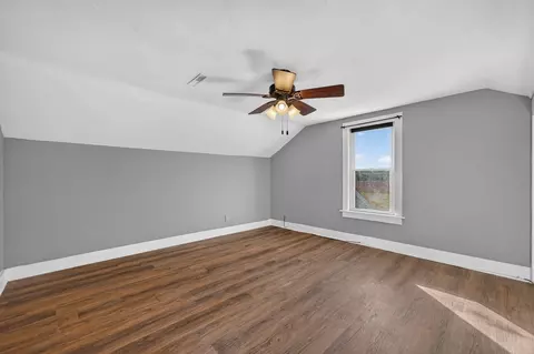 Bedroom - 16108 Anderson Rd, Pecatonica, IL 61063 photo 6 of 7