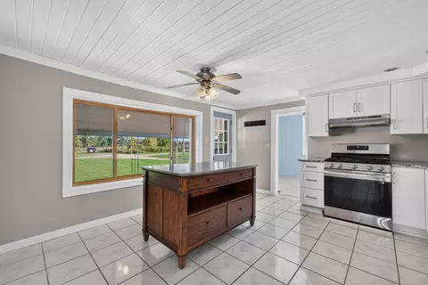 Kitchen - 16108 Anderson Rd, Pecatonica, IL 61063 photo 3 of 3