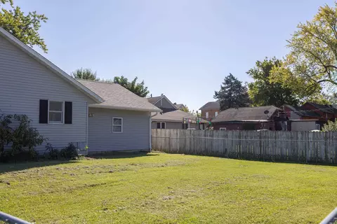 Exterior - 100 Adams St, Ridott, IL 61067 photo 4 of 6