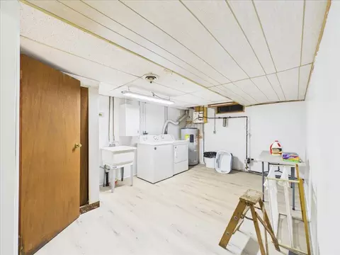 Other - 406 N Oak Ln, Dixon, IL 61021 photo 8 of 11