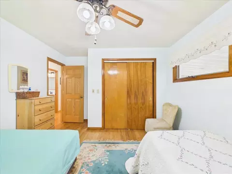 Bedroom - 406 N Oak Ln, Dixon, IL 61021 photo 2 of 6