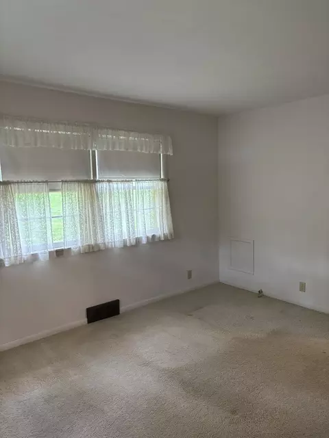 Bedroom - 1741 S Demeter, Freeport, IL 61032 photo 4 of 4