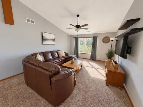 Living - 10164 Monarch Rd, Roscoe, IL 61073 photo 1 of 4