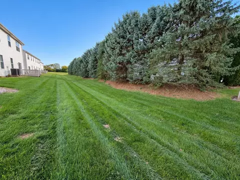Exterior - 10164 Monarch Rd, Roscoe, IL 61073 photo 2 of 2