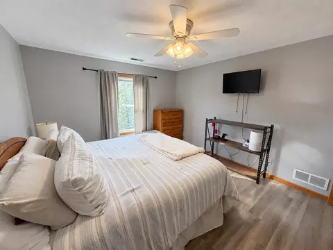 Bedroom - 10164 Monarch Rd, Roscoe, IL 61073 photo 3 of 3