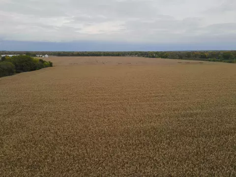 000 Rivers Bend Rd, Roscoe, IL 61073 photo 18
