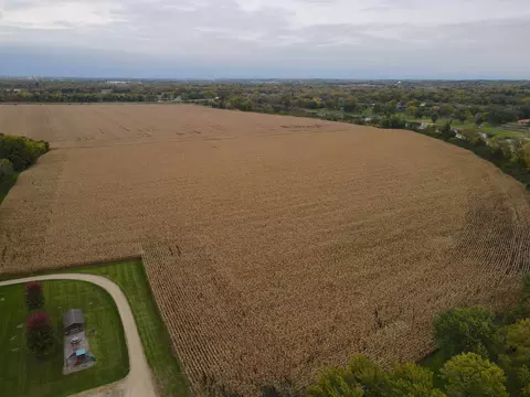 000 Rivers Bend Rd, Roscoe, IL 61073 photo 16